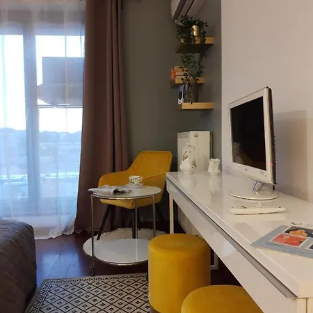 Jm Old Town Апартаменты